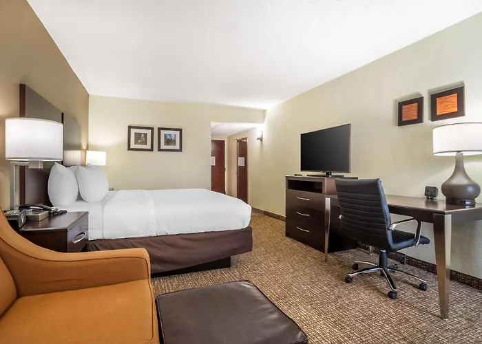 Comfort Inn & Suites Lake Norman